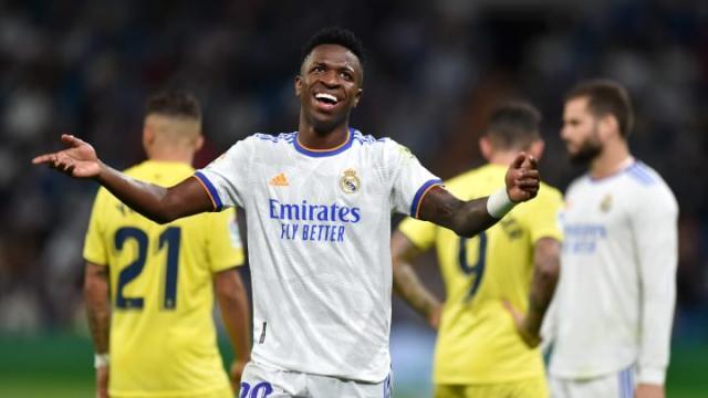 Real-Madrid-CF-v-Villarreal-CF---La-Liga-Santander-5db0dad034a0a39b7d4a0b030001eaf3.jpg
